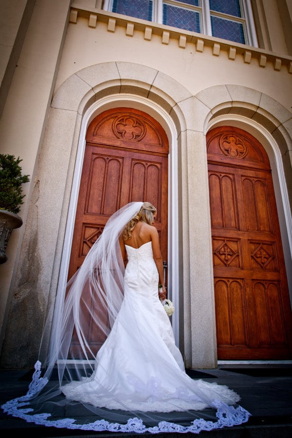 Cathedral length veil Cathedral length veil. If you’ve already decided to wear the traditional veil, let’s take a look at their styles in this comprehensive wedding veils guide!