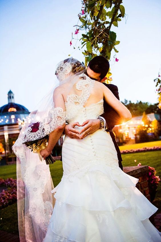 mantilla cathedral veil Vintage french bridal alencon lace mantilla cathedral veil in ivory. I bet you didn