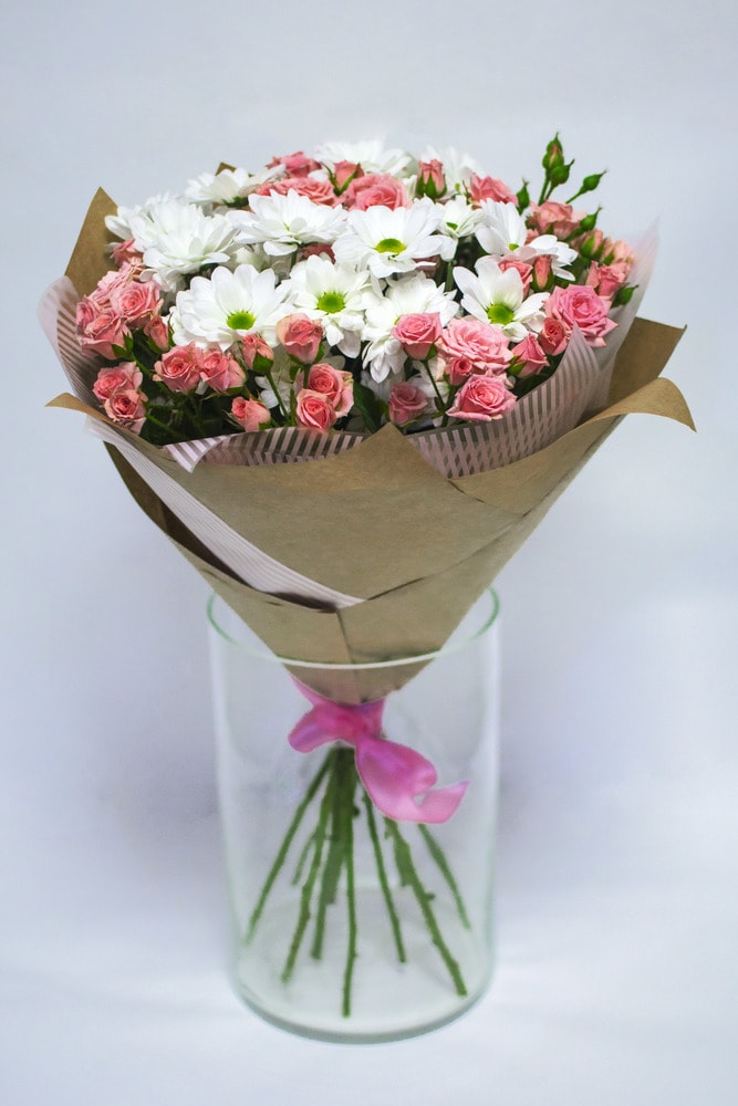 Букет из 3 роз и 2 хризантем   подборка фото (4)