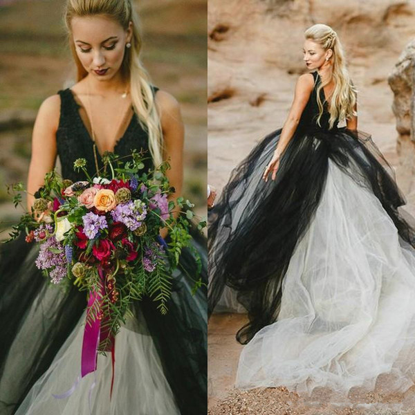Применение черного цвета для платья невесты