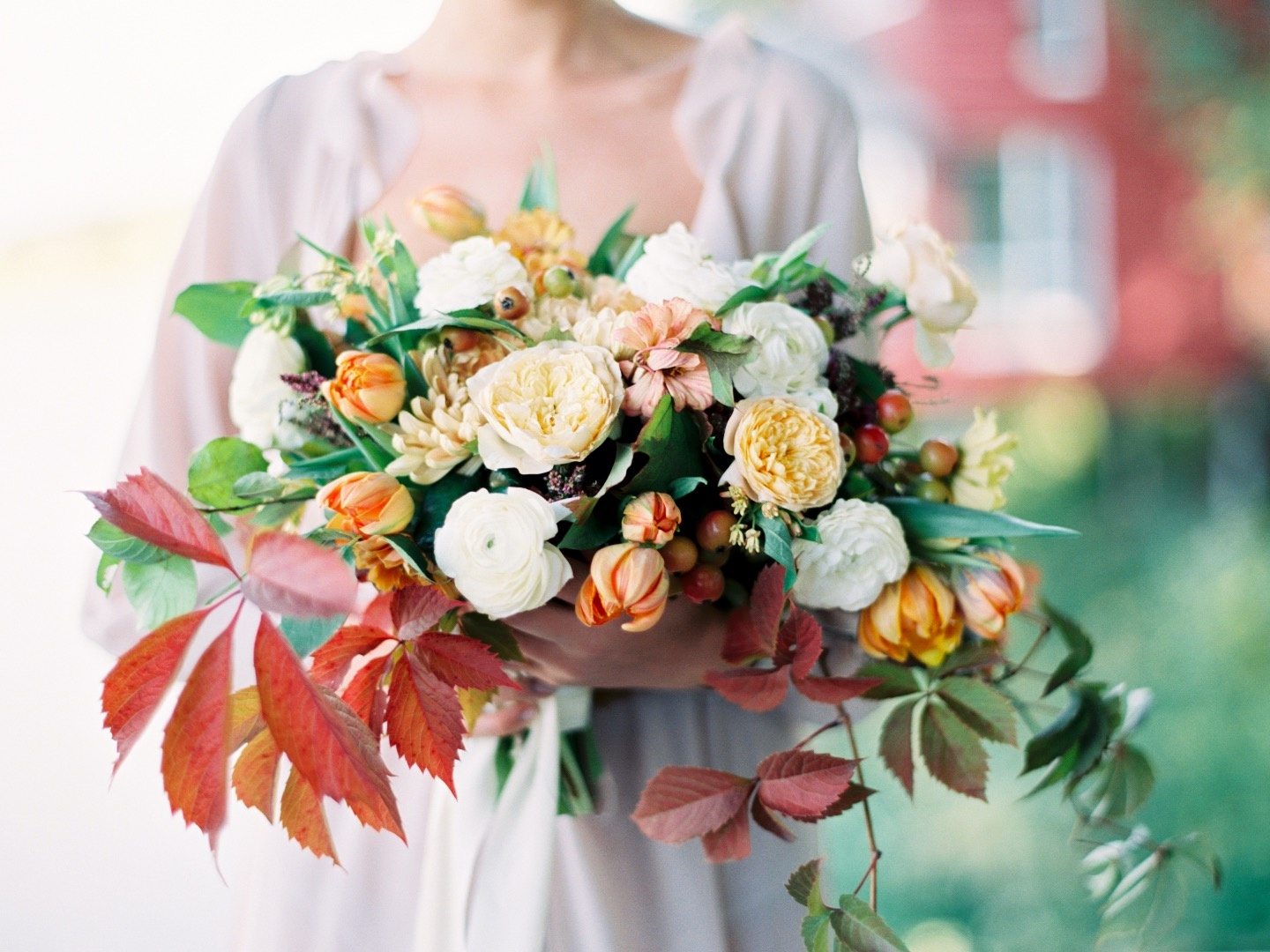 Осенний свадебный букет невесты