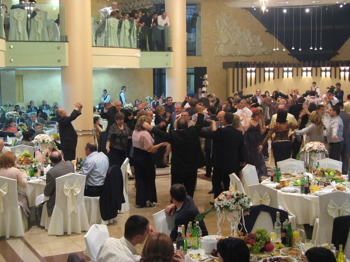 Армянская свадьба гости