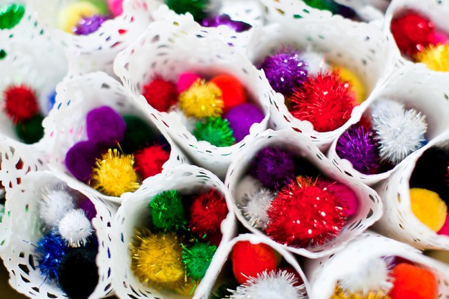Wedding ceremony pom poms confetti