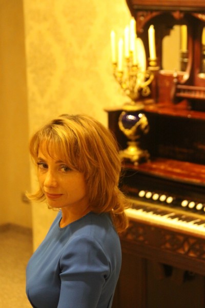 Елена Балаян
