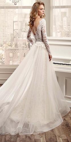 Neckline Long Sleeved Wedding Dresses 3