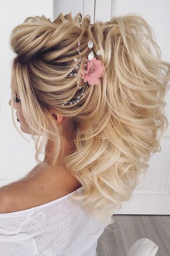 curly wedding hairstyles blond pony nadigerber